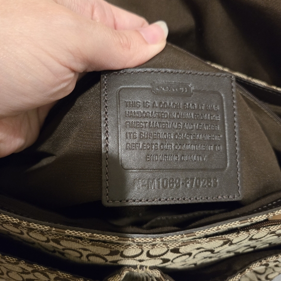 Coach Signature C Jacquard Messenger Satchel Bag F70283 - Picture 14 of 16
